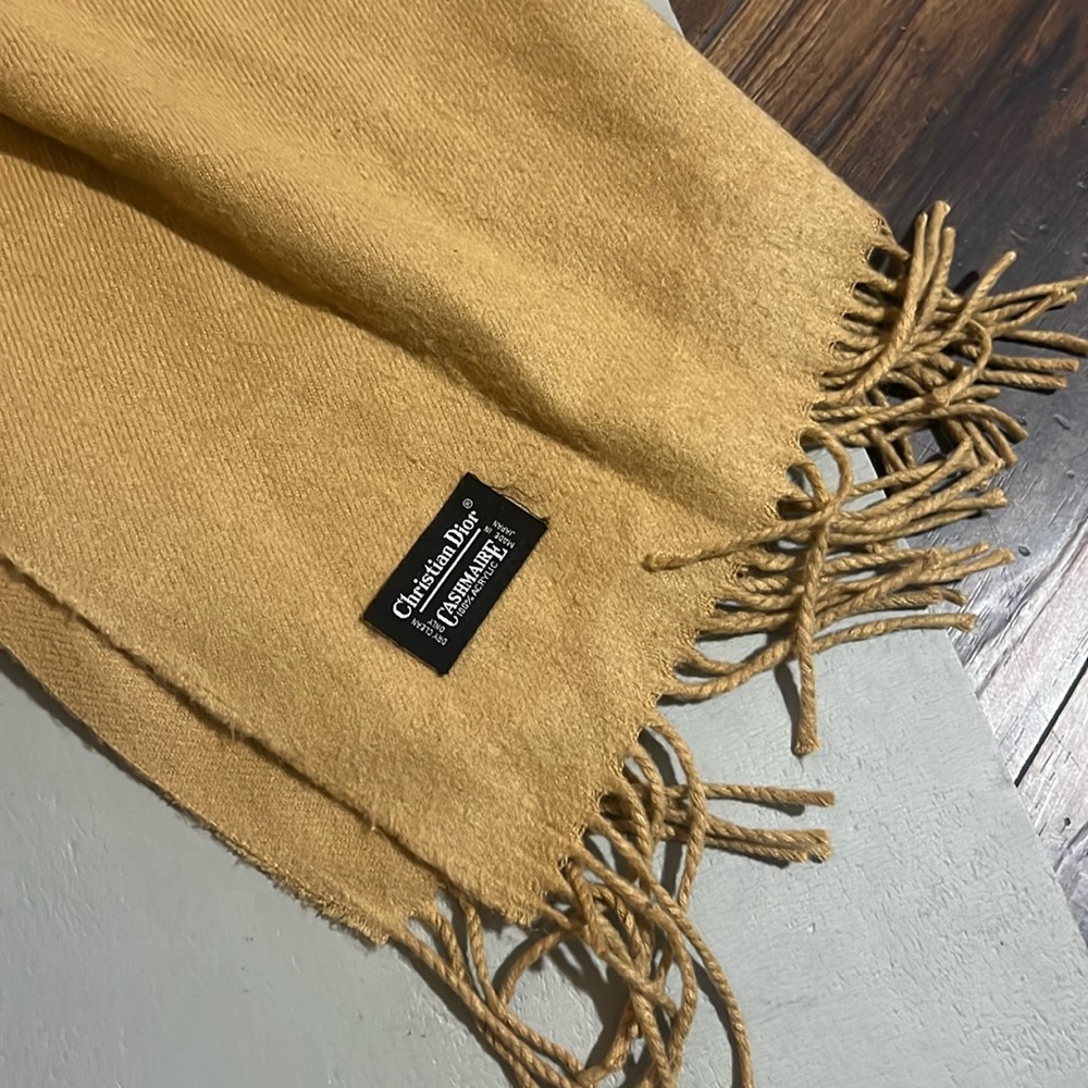 Christian Dior camel skinny scarf